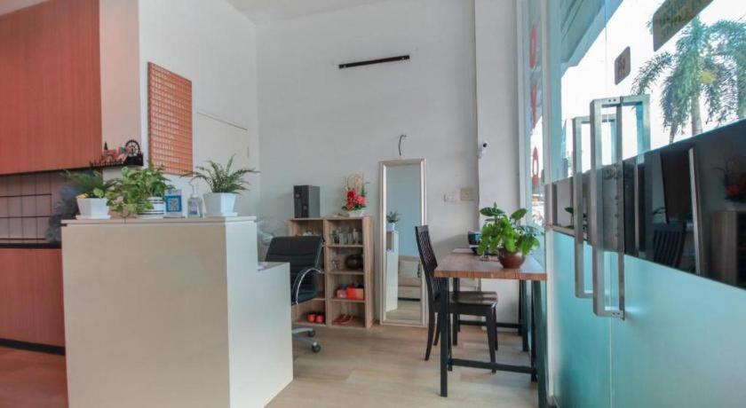 Oyo 1162 Chalong Home Place Экстерьер фото
