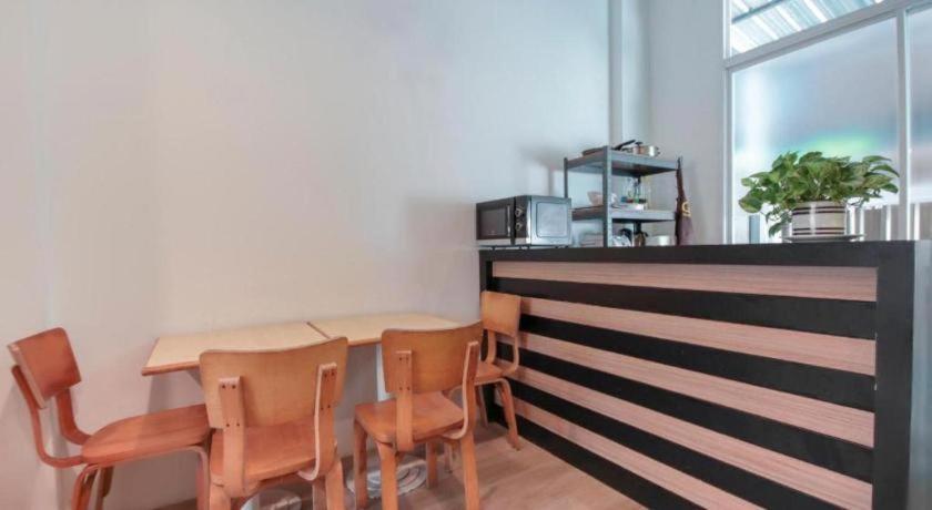 Oyo 1162 Chalong Home Place Экстерьер фото